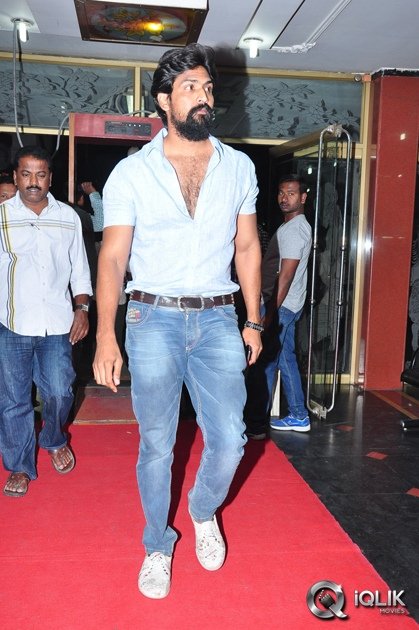 Krishna-Gadi-Veera-Prema-Gaadha-Movie-Success-Tour